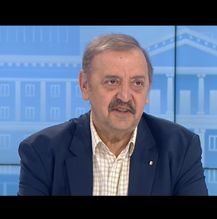 Проф.Кантарджиев назова 5 български храни, които пазят от новия мутирал грип: