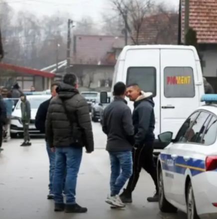 Мъж уби бременната си жена и простреля тежко сестра й