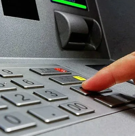 Не истина какви банкноти започнаха да пускат банкоматите