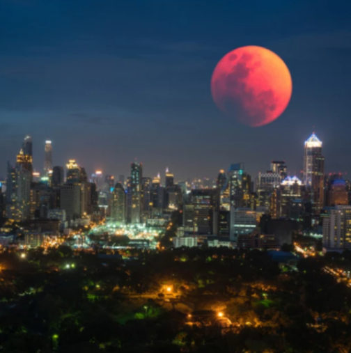 Нощта на 5 декември носи СМУТ: Пълнолунието в Близнаци удря по всички фронтове!