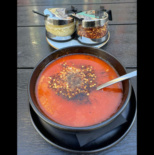 Шкембе чорба по охридски - задължителна за празника на Свети Наум! Ето как я правят монасите в манастира: