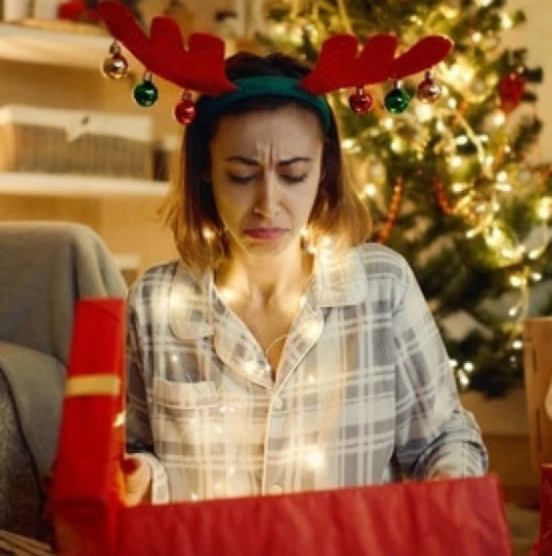 Никога НЕ внасяйте това вкъщи: Ако получите този подарък за Нова година, изгорете го веднага