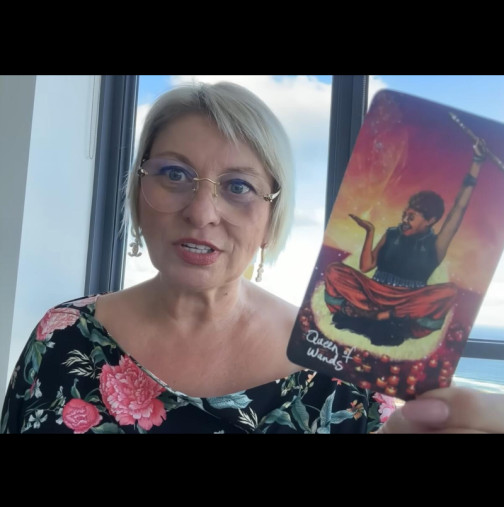 Анджела Пърл с УНИКАЛЕН хороскоп за 29 декември 2025 - 4 януари 2026: ЛЪВОВЕТЕ получават бонус, романтика по празниците за ВЕЗНИТЕ