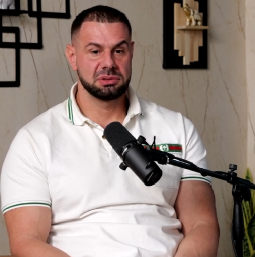 Големият мъжкар Краси от Ергенът неузнаваем след шоуто - ботокс, оформени вежди и дамска визия шокират мрежата (СНИМКИ)