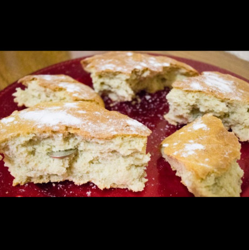 Така повелява традицията: Ето какво се прави с ПАРИЧКАТА от питката за Бъдни вечер