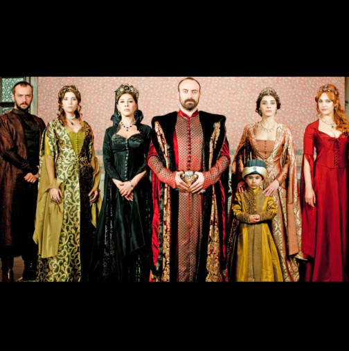 Скандал тресе елита на Турция! Арестуваха звездата от "Великолепния век" по подозрение в проституция и наркотици