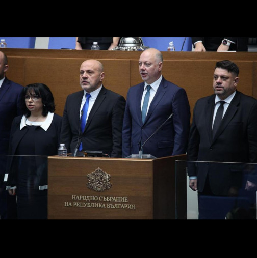 Извънредно: Правителството падна!