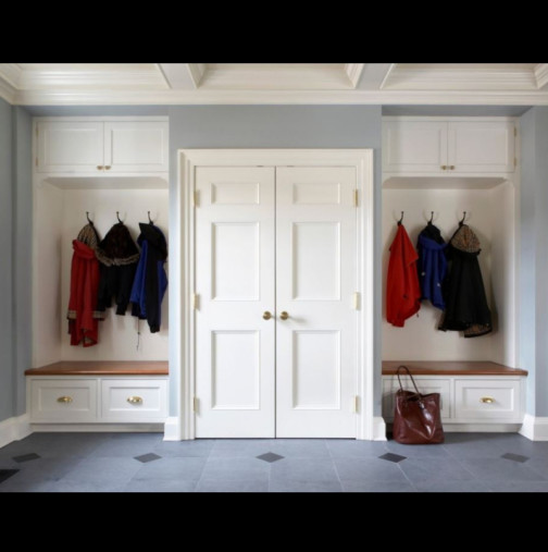 Ако виждате ТОВА веднага щом влезете в къщата, вие призовавате ЛОШИЯ КЪСМЕТ! Ето как да привлечете ПРОСПЕРИТЕТА