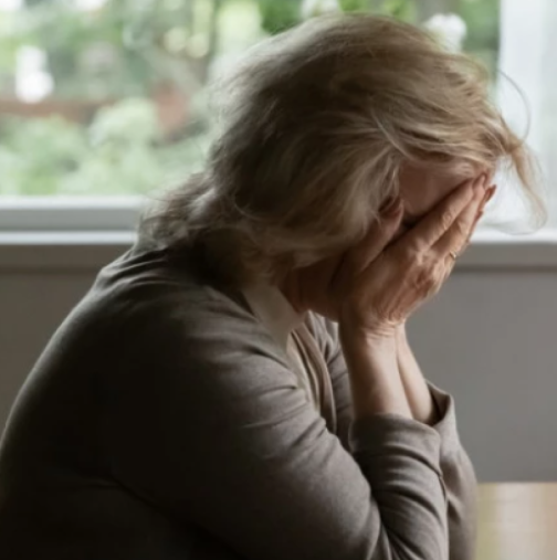 Купих апартамент за дъщеря си, а тя не ми се е обаждала от 8 месеца: Знае, че съм тежко болна и не ми се обажда, къде сгреших?