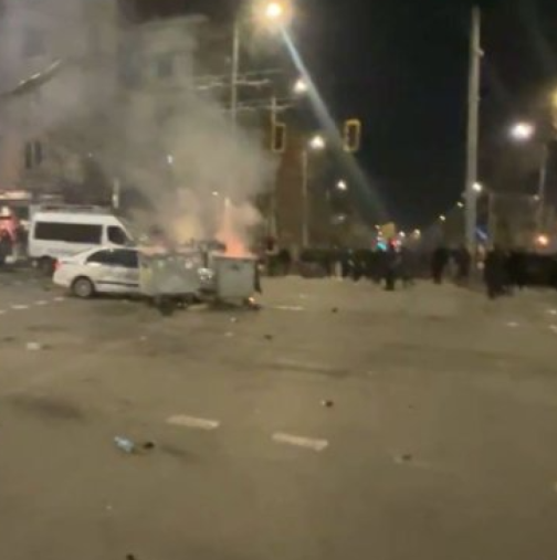 Тотален погром в центъра на София-На живо протеста