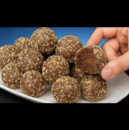 Бонбони от магазина не поглеждам! Имам ДВЕ рецепти, с които черпя и свои, и гости - едните с вкус на Роше, а другите на Трюфел