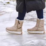 Трябва да носите този вид обувки само на леда, те изобщо не се хлъзгат: Ортопед даде съвети, струващи злато!