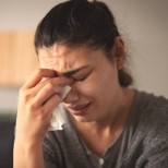 „Тя се отнася с мен като с боклук“: Тя си мислеше, че проблемът е в свекърва ѝ, а после осъзна кой всъщност прави живота ѝ нещастен