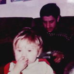 Баща почина, докато носеше ковчега на погребението на детето си