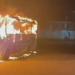 Извънредно: Автобус с 21 пътници се запали