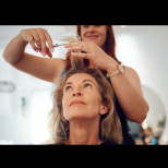 6 прически, от които жените след 50 години трябва да се пазят: Все още ги носите, а подчертават всичко, което искате да скриете!