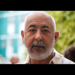 Астролог съм от 38 години и съветвам клиентите си да избягват да раждат дете под ТАЗИ зодия: Ще се задушава от емоции и депресия