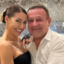 Ето кого си избраха за кум Рачков и Виктория