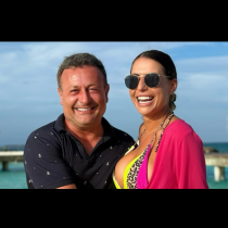 Рачков на Нова година с тъщата, но без сина си - ето къде заведе хубавата Виктория и семейството й: