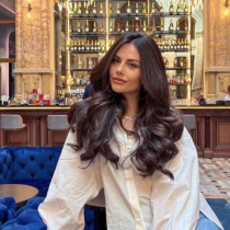 Фризьорът разкри 60-секунден трик, който възстановява блясъка и мекотата на косата като от фризьорския салон