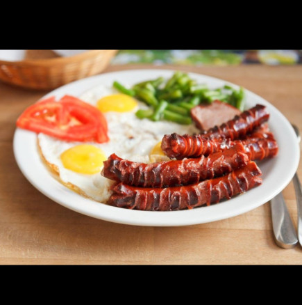 Ако често ядете тази храна за закуска, след 10 години ще имате омазнен черен дроб и холестерол до небето!