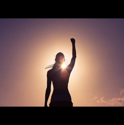 За ПЕТ зодии започва ЕРАТА на ТРИУМФА: звездата им ще изгрее от 31 януари 2026 г.