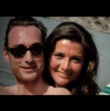 Кралица Елизабет забрани на красивия принц да се ожени за фатална унгарка: смъртта му беше гледана на живо от 30 000 души