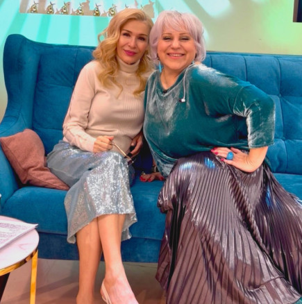 Джуджи публикува първа снимка с внучката си - одрала й е кожата!