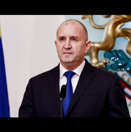 Румен Радев с първи думи, след като подаде оставка: