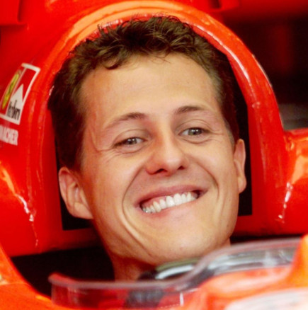 Извънредни новини за състоянието на Шумахер, което в продължение на 12 години е най-строга тайна: Той вече не е прикован на легло и...