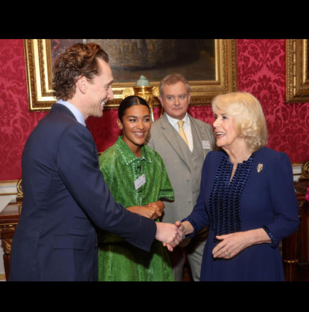 „Неделните вечери не са същите без теб“: Кралица Камила наруши протокола заради известния актьор, а той прояви нечувана дързост!