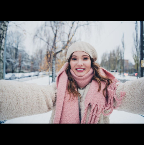 Колко често переш шала и шапката? Нямаш представа колко са мръсни, докато не видиш какво могат да направят на кожата на лицето ти.