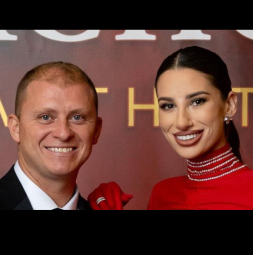 Скъпият хотел не може да скрие липсата на вкус - Бачорски заведе жена си в лукса, тя се снима в тоалетната!                           