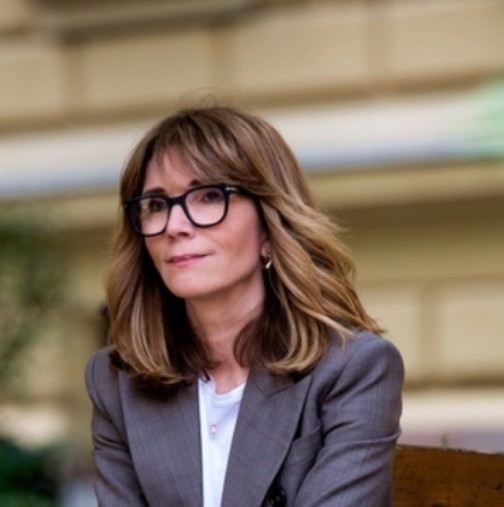 Имах болки в ставите, кървене извън цикъл и си мислех, че е менопауза: На рутинен преглед разбрах ужасна диагноза