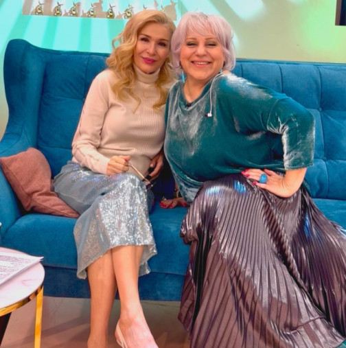 Джуджи публикува първа снимка с внучката си - одрала й е кожата!