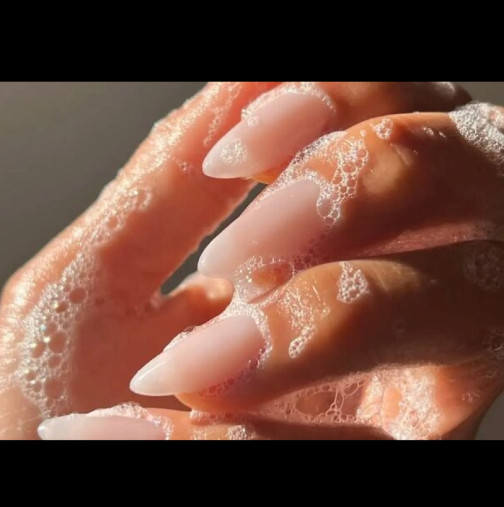 Течен или твърд сапун за ръце – кой е по-добър и защо?