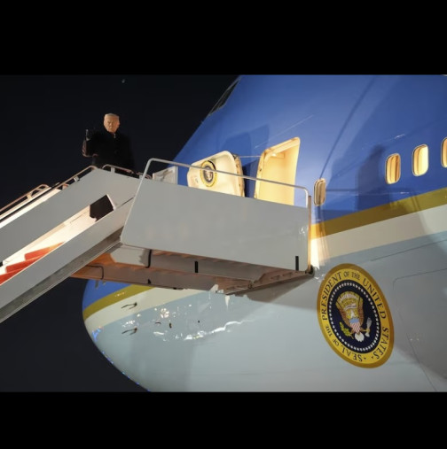 Извънредна ситуация с президентския самолет с Доналд Тръмп на борда!