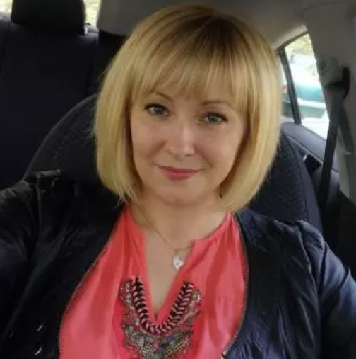 Започнах да излизам с мъж, който е 15 години по-млад от мен. Когато приятелите му на едно парти ме нарекоха „леля Ира“, осъзнах нещо