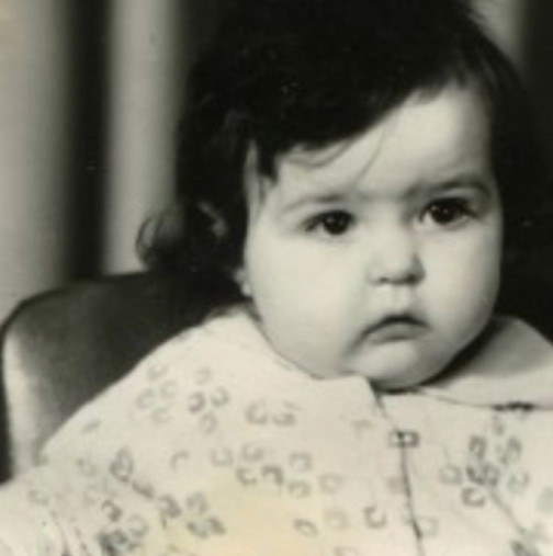 Сузана беше открадната като бебе и продадена за 400 евро: Брат ѝ я намери след 50 години и на място, което никой не е очаквал!