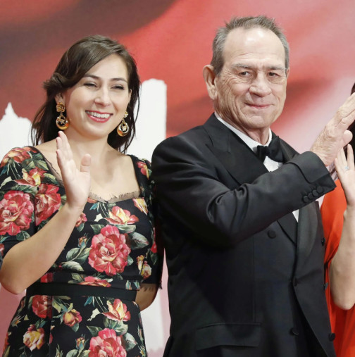 Трагедията стана още по-голяма! Дъщерята на Томи Лий Джоунс е била бременна, преди да я открият мъртва!