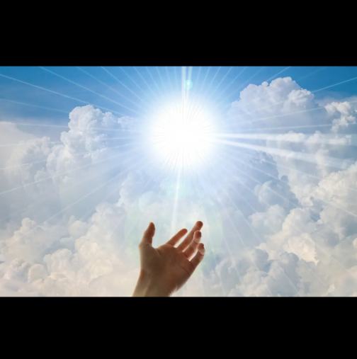 Божията ръка води тези 2 зодиакални знака: От тази ТАЗИ те стават неудържими във всичко