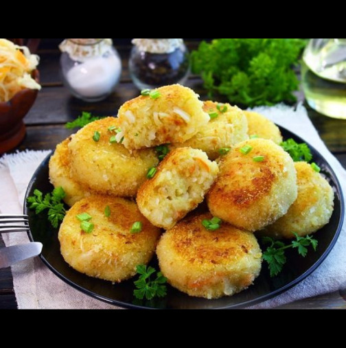  Взимам един картоф и чаша кисело мляко – и след 15 минути вкусната вечеря е на масата: 