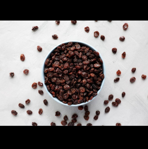 Могат ли диабетиците да ядат стафиди? Неустоимо сладки са, но и опасни