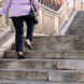 Качването по стълбите разкрива скрит проблем: Ако усетите това, незабавно посетете лекар