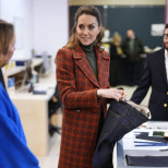 Кейт Мидълтън потвърди щастливата новина-Кралското семейство се увеличава