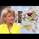 Лош дъх: Диетолог разкрива 12 храни, които го влошават, и трикове за бързо освежаване на дъха ви