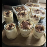 ТИРАМИСУ за мързеливци: 5-минутната рецепта на свекърва ми обира точките винаги!