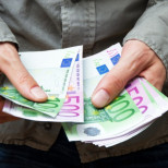 Хороскоп за големи пари: Влезте в най-успешния период досега, ето зодиите, които ще напълнят джобовете си