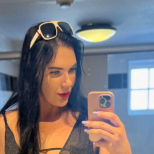 Когато я видят на живо, мъжете бягат презглава-Ето какъв е „проблемът“ на тази красива жена