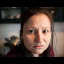 „Всеки път след обяд у свекърва ми получавах силно гадене: Веднъж размених чинията си с тази на съпруга ми и настана хаос.“